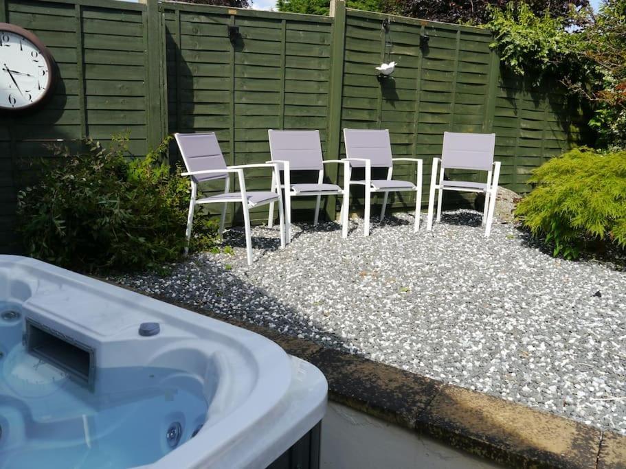 Lilac Cottage -Sleeps 8 -Hot Tub Aston Cantlow Exterior photo